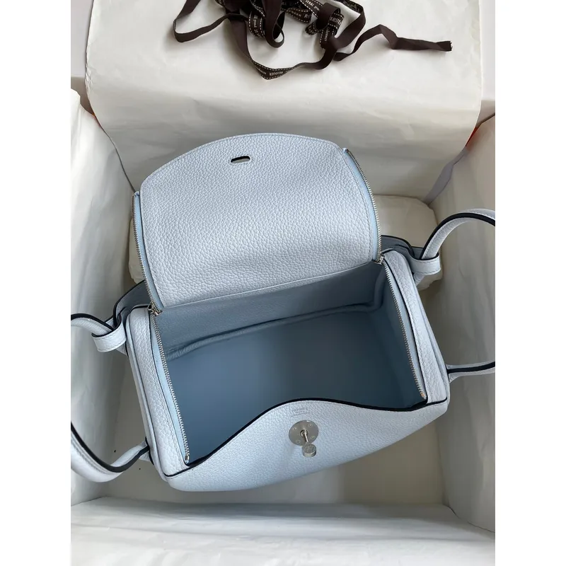 Hermes Lindy 26 Ručně vyráběná taška v modré Brume kůži Clemence