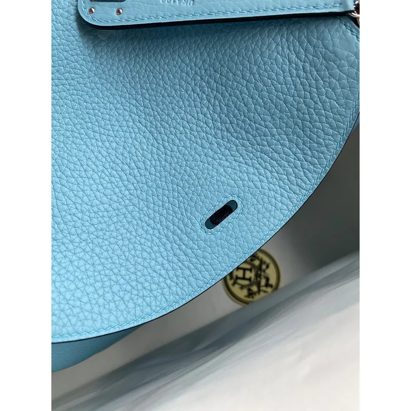 Hermes Lindy 26 Ručně vyráběná taška v modrém atolu z kůže Clemence