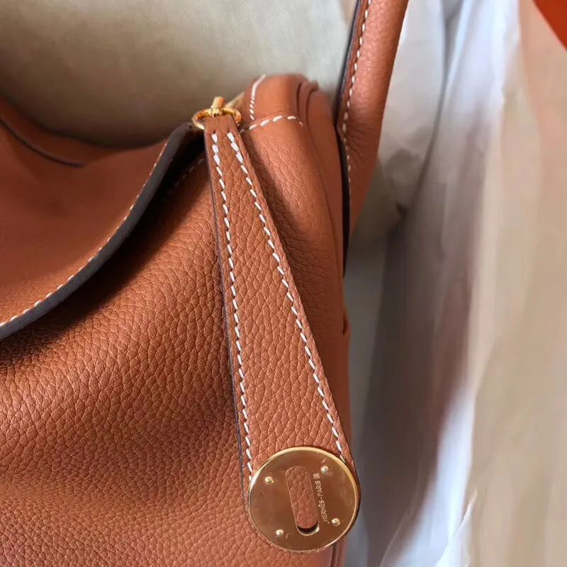 Hermes Gold Lindy 30cm Clemence Ručně vyráběná taška