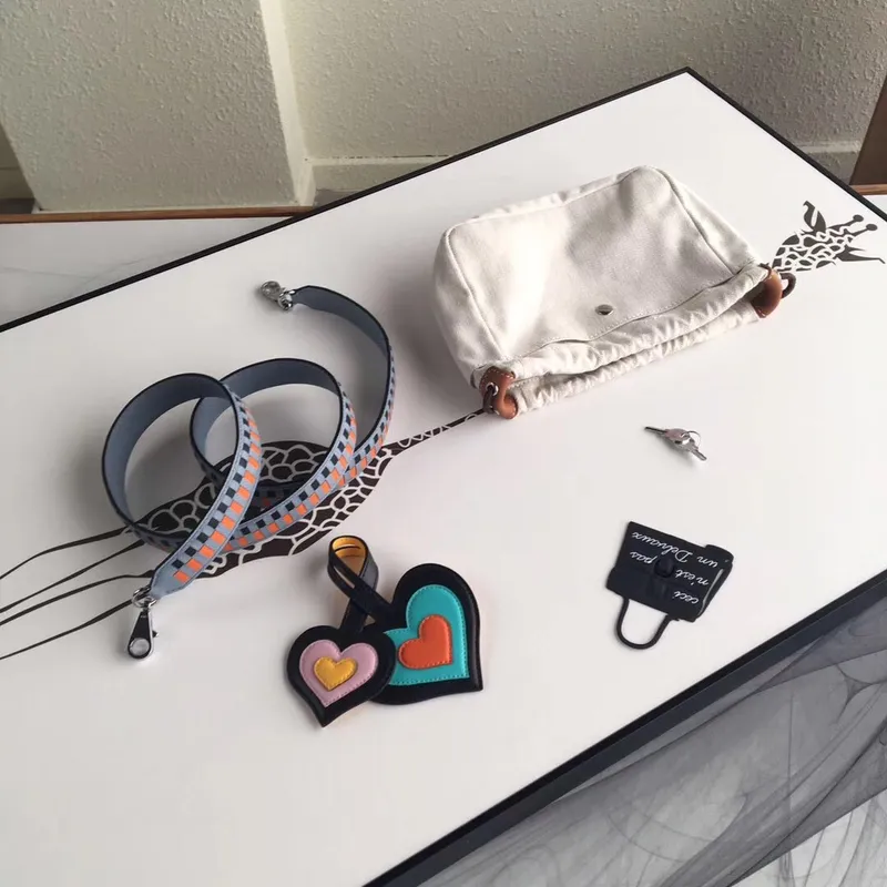 Hermes Blue Lin Picotin Lock 18cm Taška s Pletenými Rukojeťmi