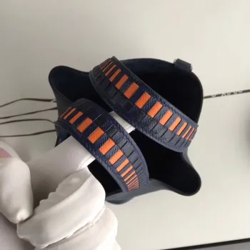 Hermes Námořnická modrá Picotin Lock 18cm taška s pletenými rukojeťmi