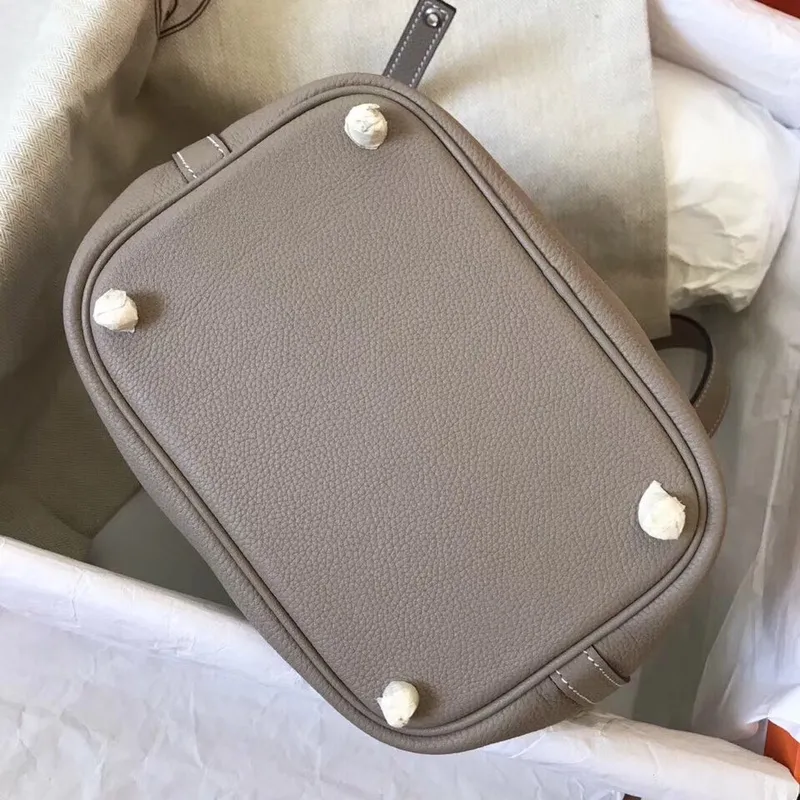 Hermes Tourterelle Picotin Lock PM 18cm Ručně vyráběná taška