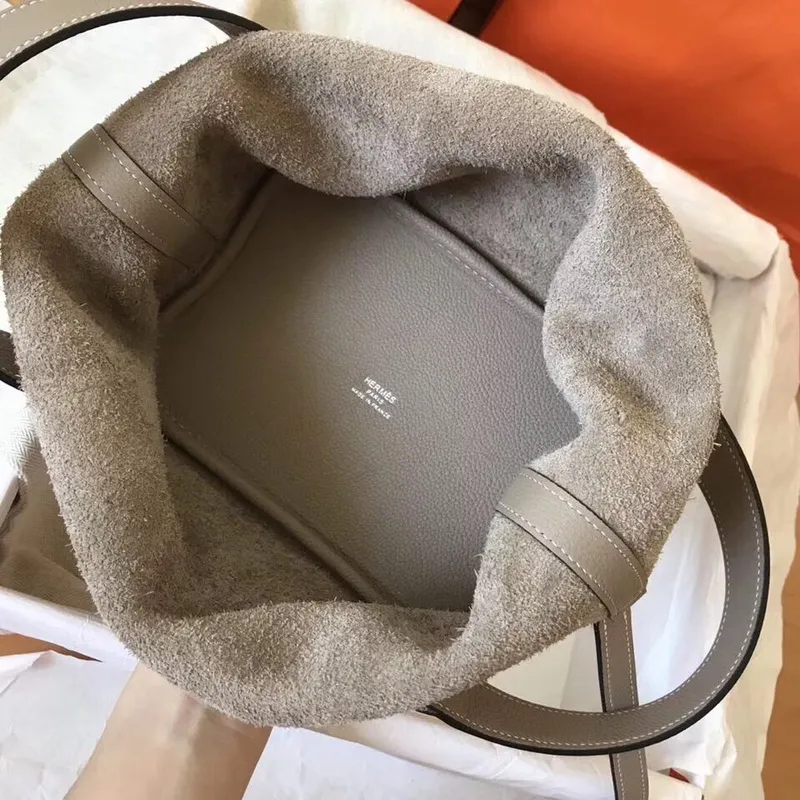 Hermes Tourterelle Picotin Lock PM 18cm Ručně vyráběná taška