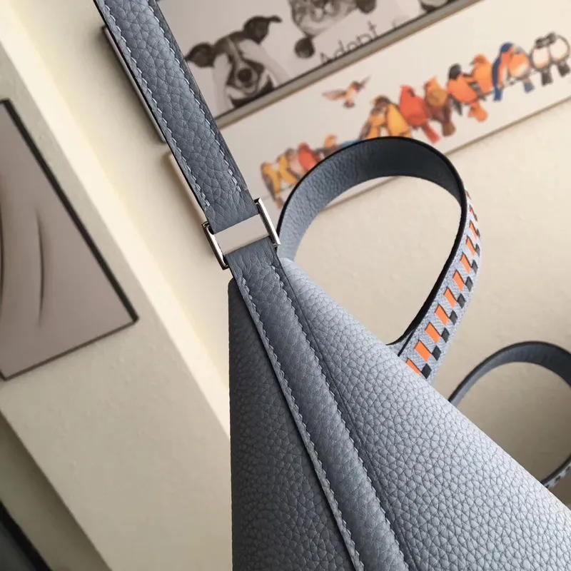 Hermes Blue Lin Picotin Lock 22cm Taška s pletenou rukojetí