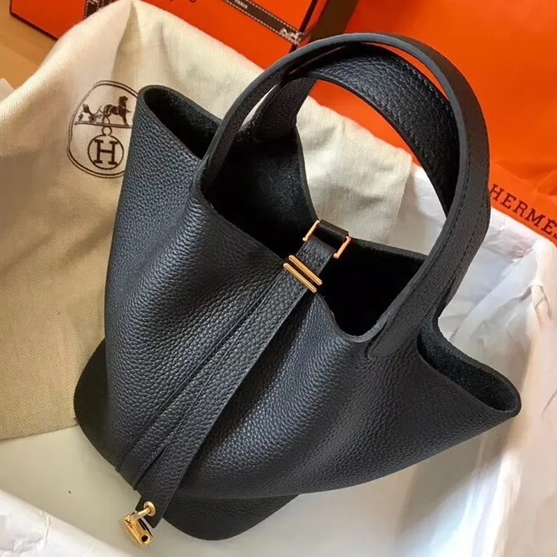 Hermes Black Picotin Lock MM 22cm Ručně vyráběná taška