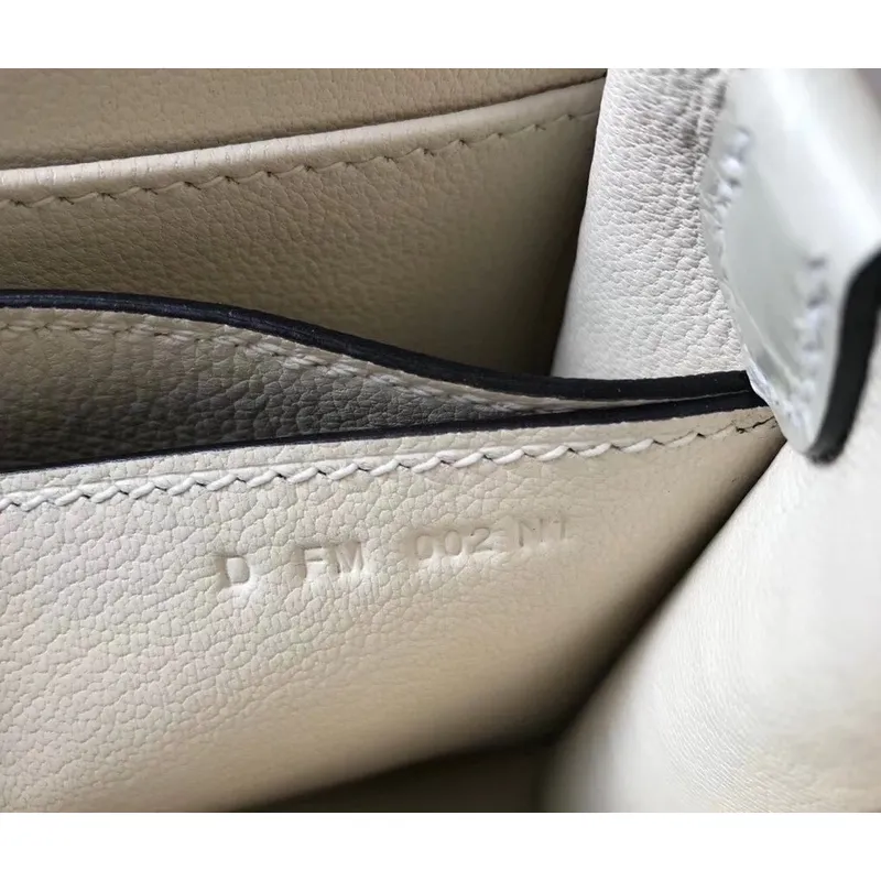 Hermes Roulis Mini Taška v Bílé Embosované Krokodýlí Telecí Kůži