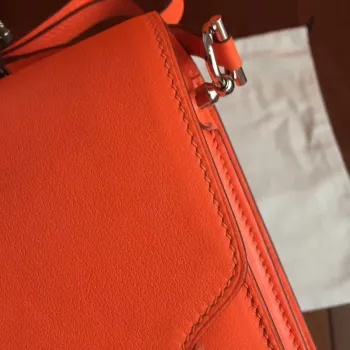 Hermes Mini Sac Roulis Taška v oranžové kůži Swift