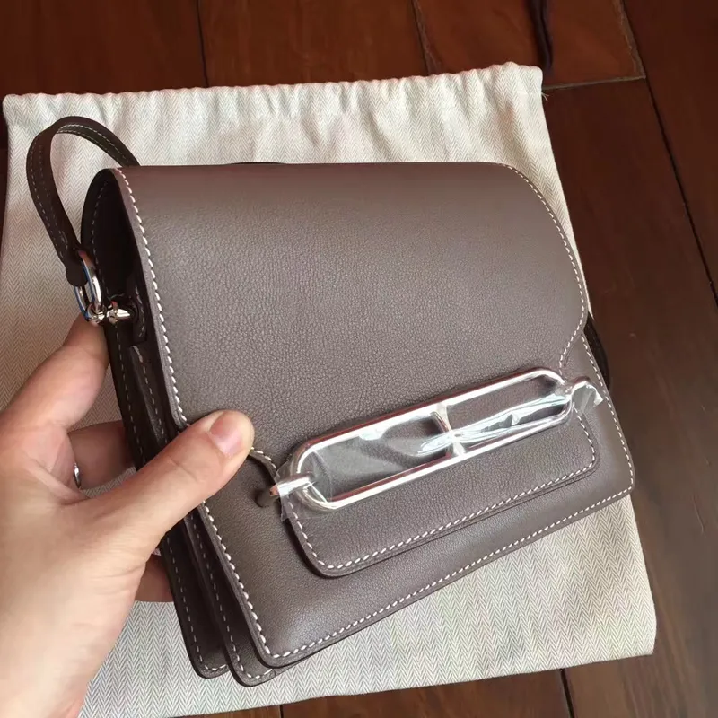 Hermes Mini Sac Roulis Taška v kůži Etoupe Swift