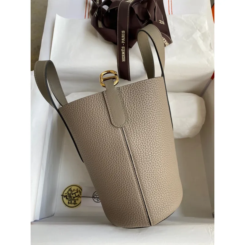 Hermes In The Loop 18 Ručně vyráběná taška v kůži Clemence v odstínu Gris Asphalt