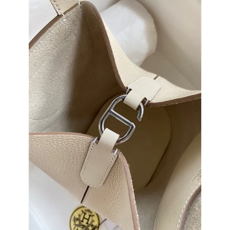 Hermes In The Loop 18 Ručně vyráběná taška z kůže Craie Clemence