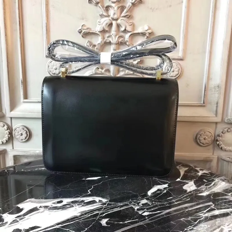 Hermes Black Constance MM 24cm Kožená Taška