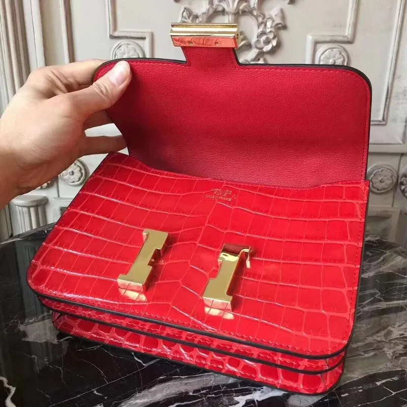 Hermes Cherry Constance MM 24cm Krokodýlí Taška