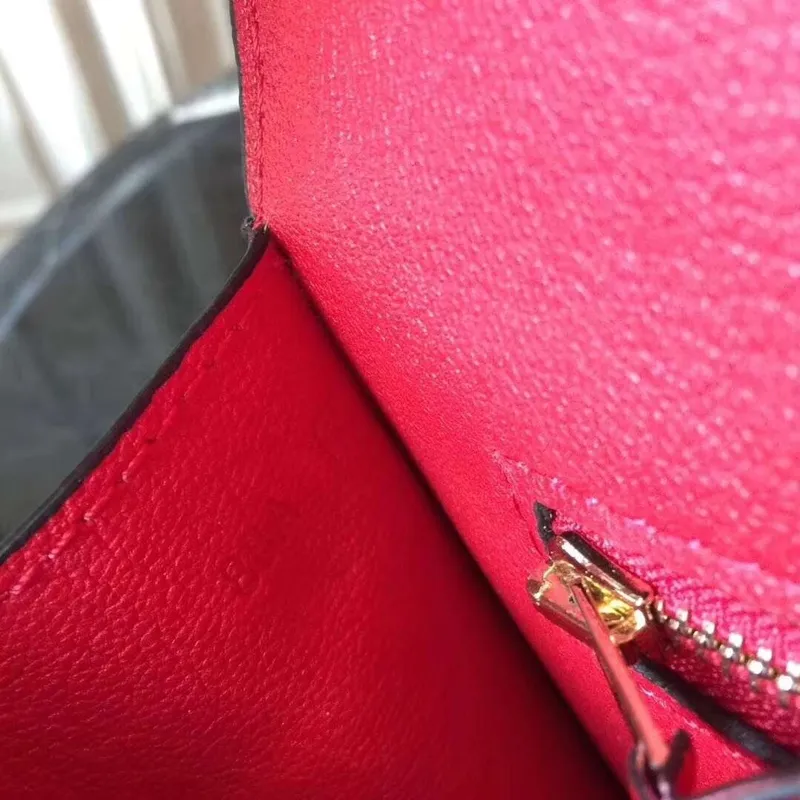 Hermes Cherry Constance MM 24cm Krokodýlí Taška