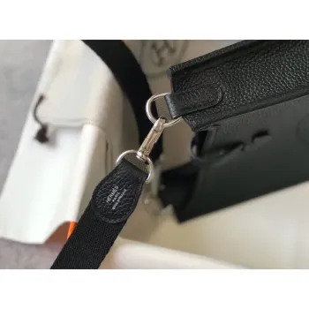 Hermes Evelyne III TPM Taška v černé kůži Clemence