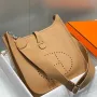 Taška Hermes Evelyne III 29 v kůži Chai Clemence