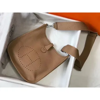 Hermes Evelyne III 29 Taška v Trench kůži Clemence