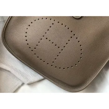 Hermes Evelyne III 29 Taška v taupe kůži Clemence
