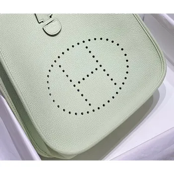 Hermes Evelyne III 29 Taška v kůži Clemence v odstínu Vert Fizz