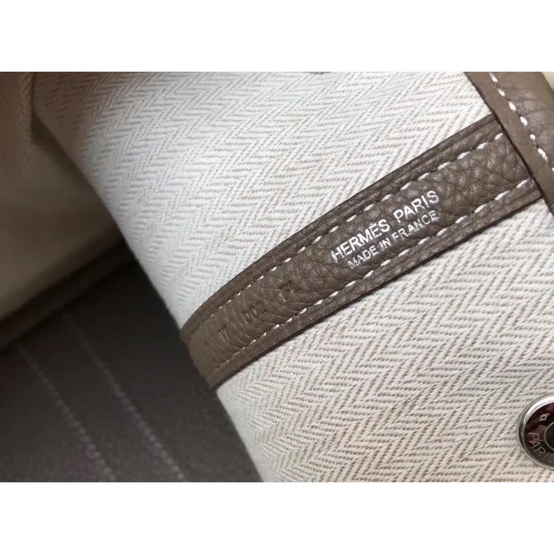 Hermes Garden Party 30 Taška v taupe kůži Clemence