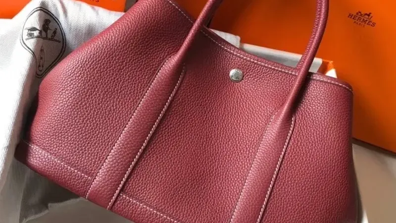 Hermes Garden Party 30 — Taška v Bordeaux kůži Clemence