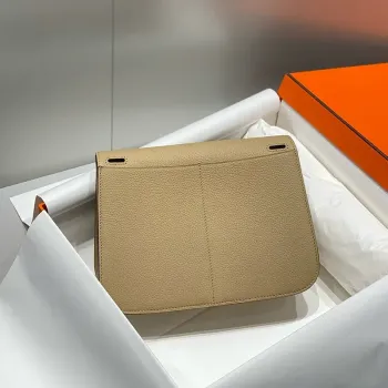 Taška Hermes Halzan 25 v kůži Clemence Trench