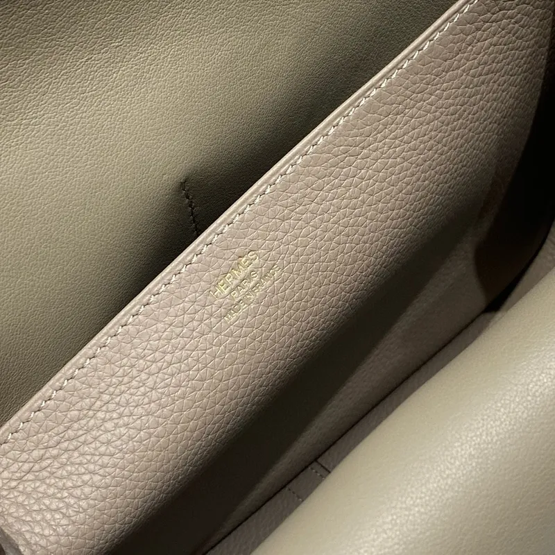 Kabelka Hermes Halzan 25 v kůži Clemence v odstínu Gris Asphalt