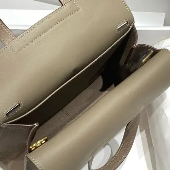 Kabelka Hermes Halzan 25 v kůži Clemence v odstínu Gris Asphalt