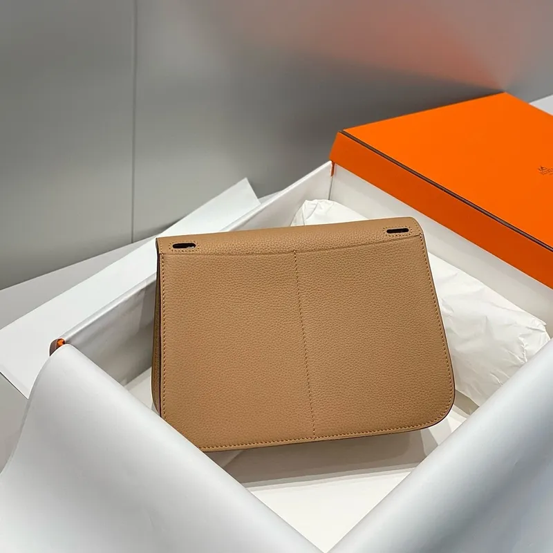 Taška Hermes Halzan 25 v kůži Chai Clemence