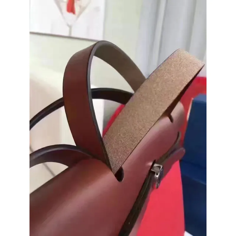 Hermes Herbag Zip PM 31cm Taška v červené plátno
