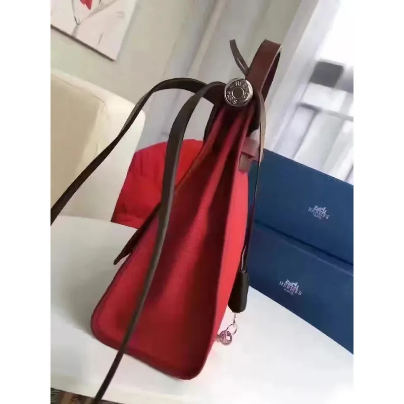 Hermes Herbag Zip PM 31cm Taška v červené plátno