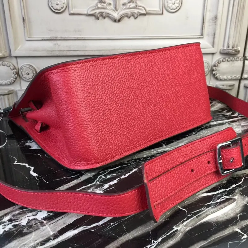 Hermes Red Clemence Jypsiere 28cm Taška