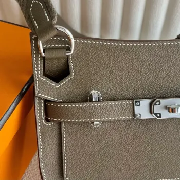 Hermes Jypsiere Mini Ručně vyráběná taška v taupe Evercolor telecí kůži