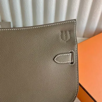 Hermes Jypsiere Mini Ručně vyráběná taška v taupe Evercolor telecí kůži