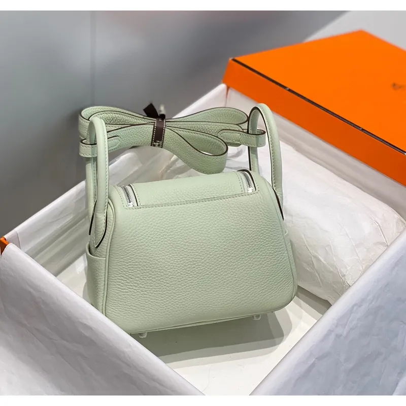 Hermes Lindy Mini Taška v barvě Vert Fizz z kůže Clemence s PHW