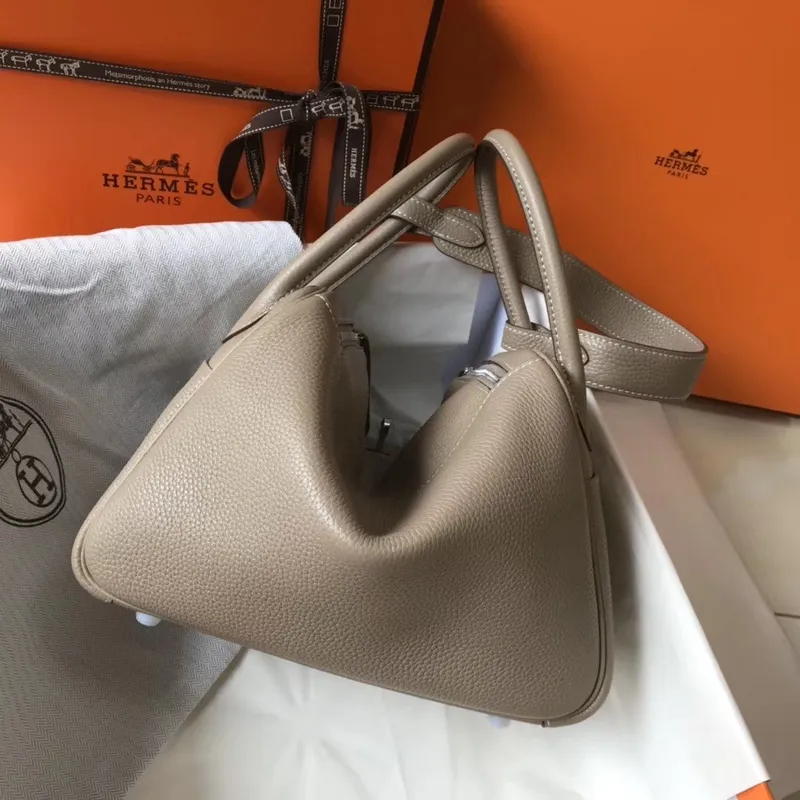 Hermes Lindy 26cm Taška v Gris Tourterelle Clemence s PHW