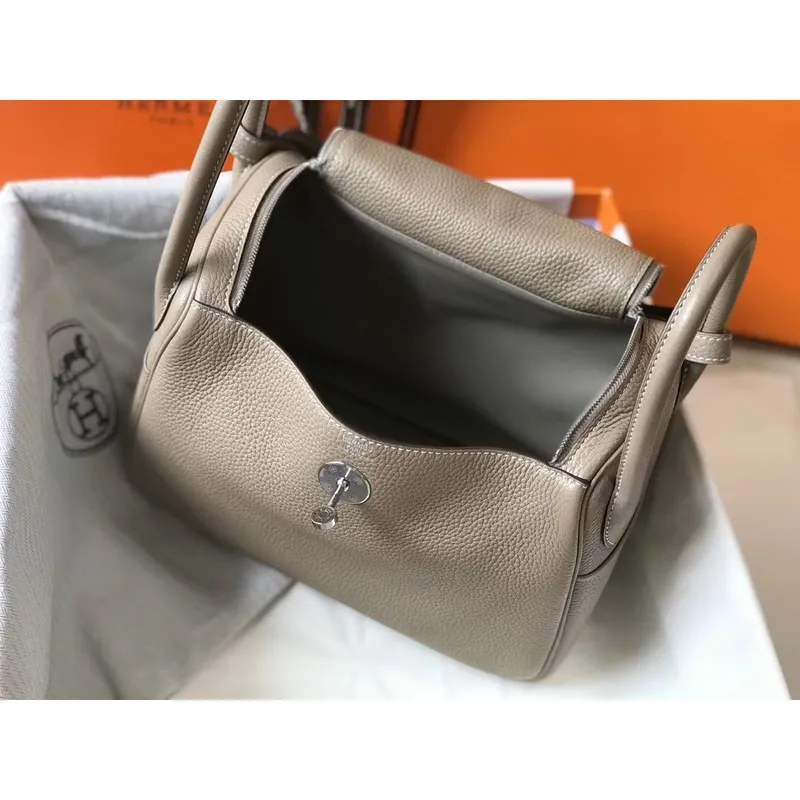 Hermes Lindy 26cm Taška v Gris Tourterelle Clemence s PHW