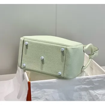 Hermes Lindy 26cm Taška v kůži Clemence v odstínu Vert Fizz s GHW