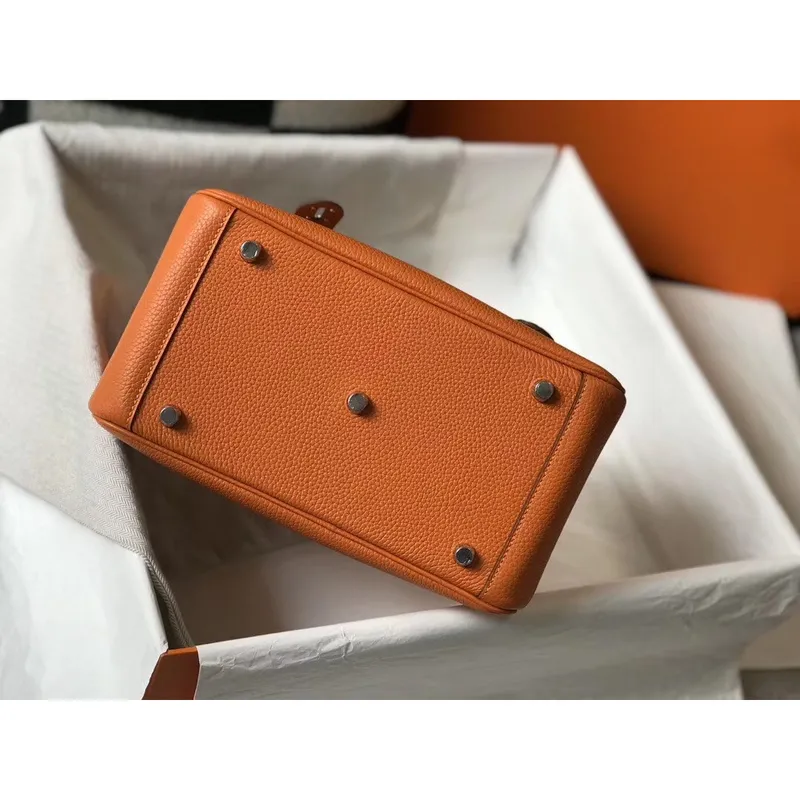 Hermes Lindy 26cm Taška v oranžovém Clemence s PHW
