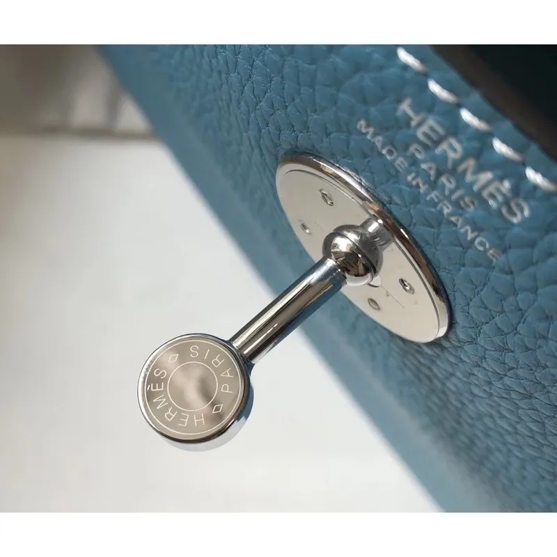 Hermes Lindy 26cm Taška v modrém džínovém kůži Clemence s PHW