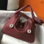 Hermes Lindy 26cm Taška v Bordeaux Clemence s PHW