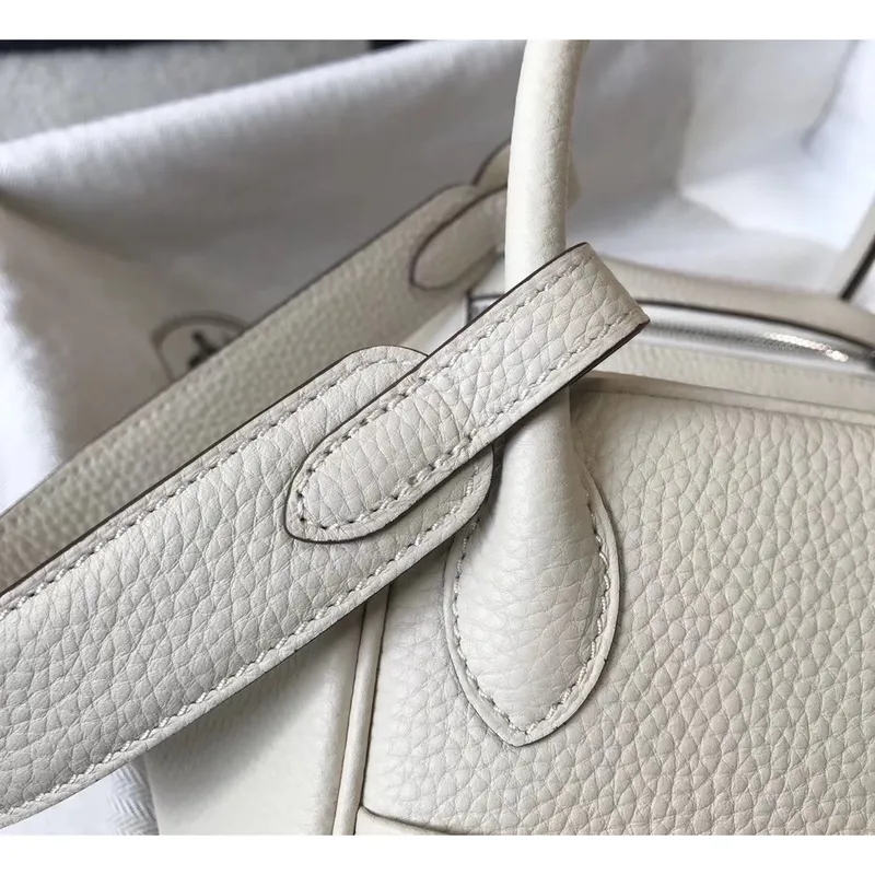 Hermes Lindy 26cm Taška v bílé kůži Clemence s PHW