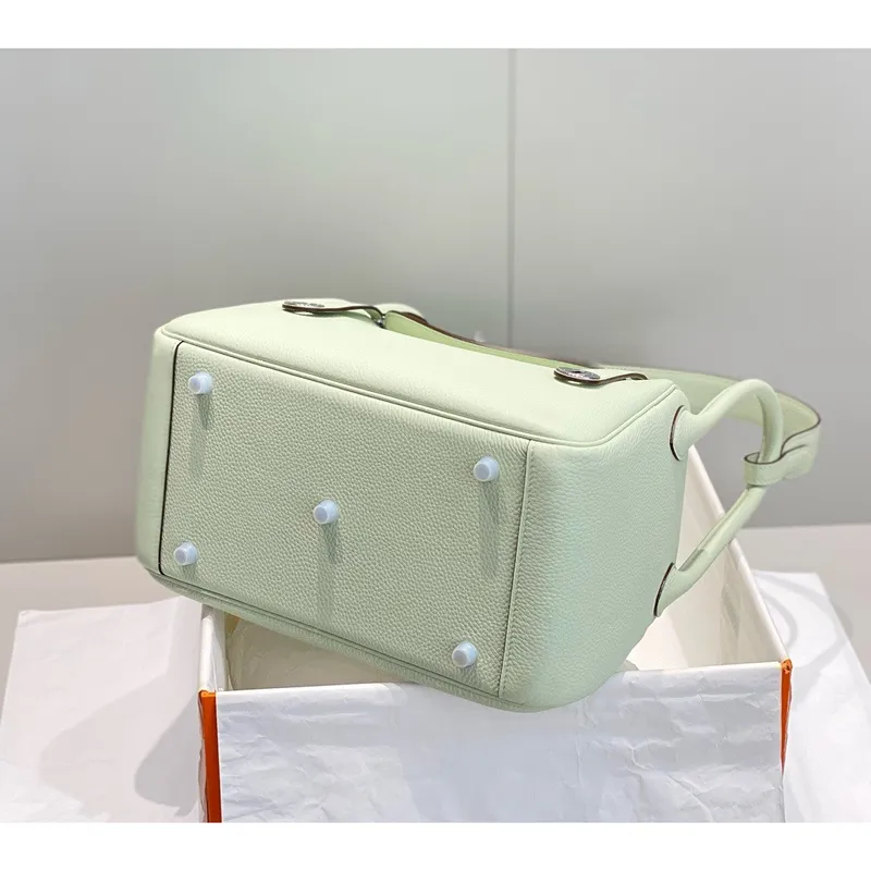 Hermes Lindy 30cm Taška v barvě Vert Fizz z kůže Clemence s PHW