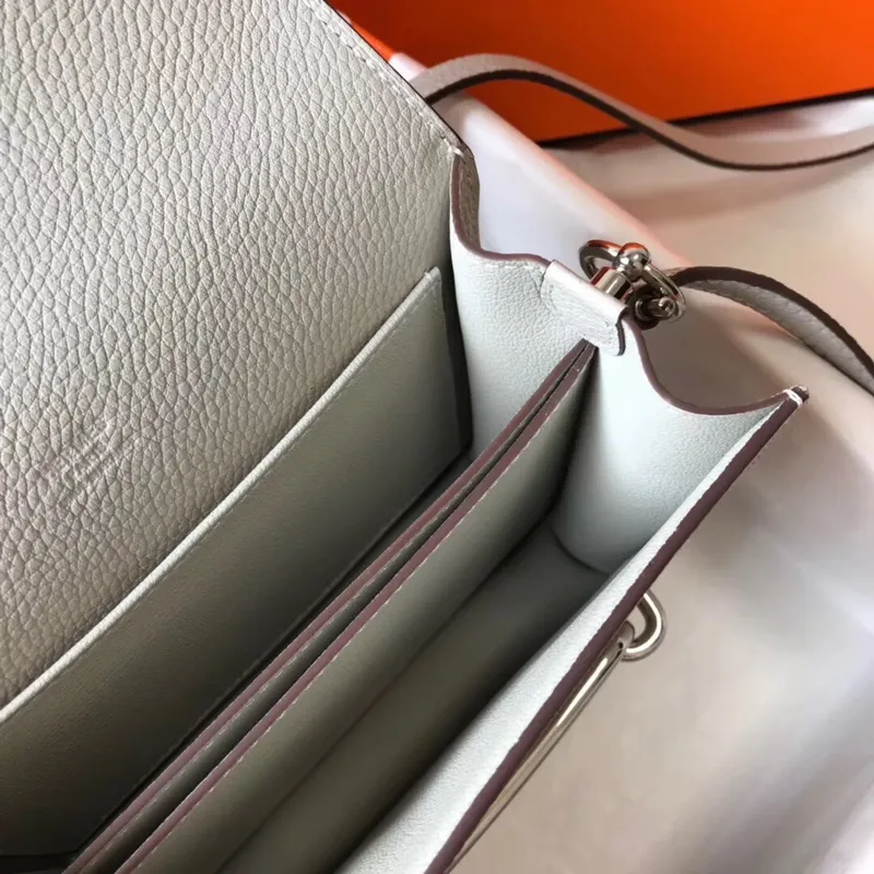 Hermes Mini Sac Roulis 18cm Taška v perlově šedé Evercolor telecí kůži