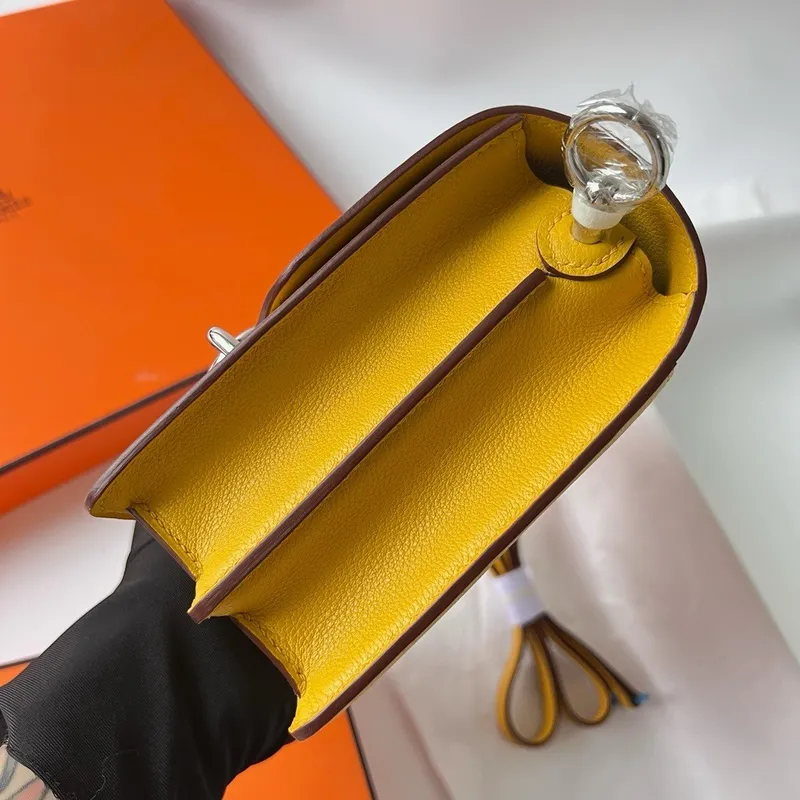 Hermes Roulis Mini 18 Taška v Jaune Ambre Evercolor telecí kůže