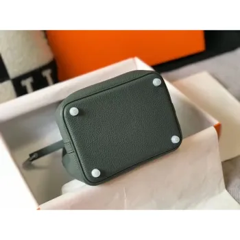 Hermes Picotin Lock 18 Taška v kůži Clemence v odstínu Vert Amande