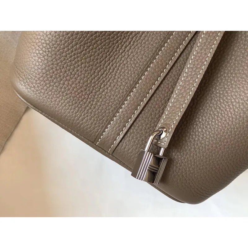 Hermes Picotin Lock 18 Taška v taupe kůži Clemence