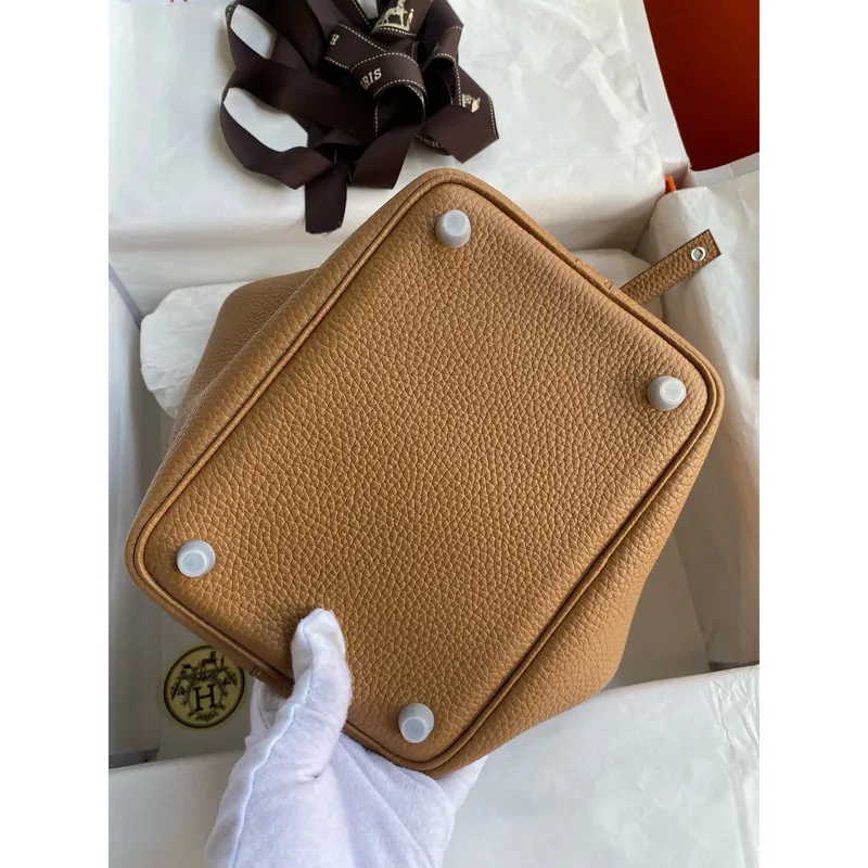 Hermes Picotin Lock 18 Ručně vyráběná taška z kůže Clemence v barvě sušenky