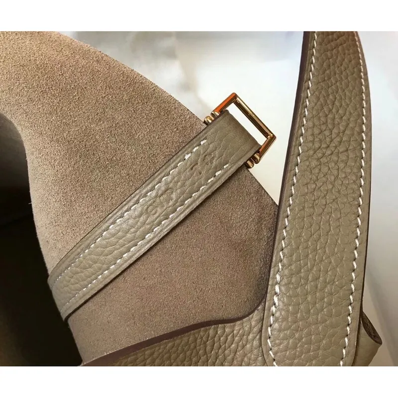 Hermes Picotin Lock 22 Taška v kůži Tourterelle Clemence