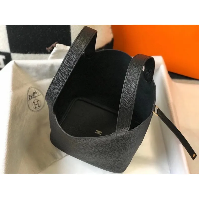 Hermes Picotin Lock 22 Taška v černé kůži Clemence