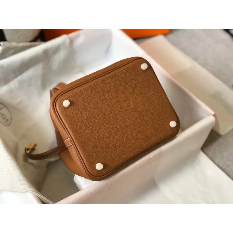 Hermes Picotin Lock 22 Taška v zlaté kůži Clemence